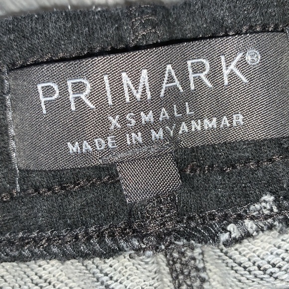 Primark gray boy shorts - Picture 2 of 2